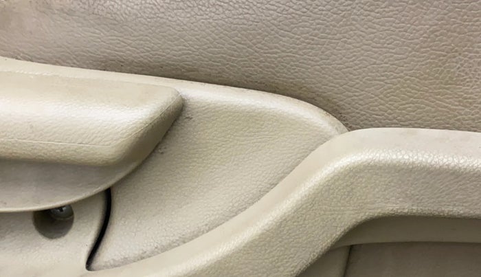 2015 Honda Amaze 1.2L I-VTEC SX, Petrol, Manual, 99,236 km, Driver Side Adjustment Panel