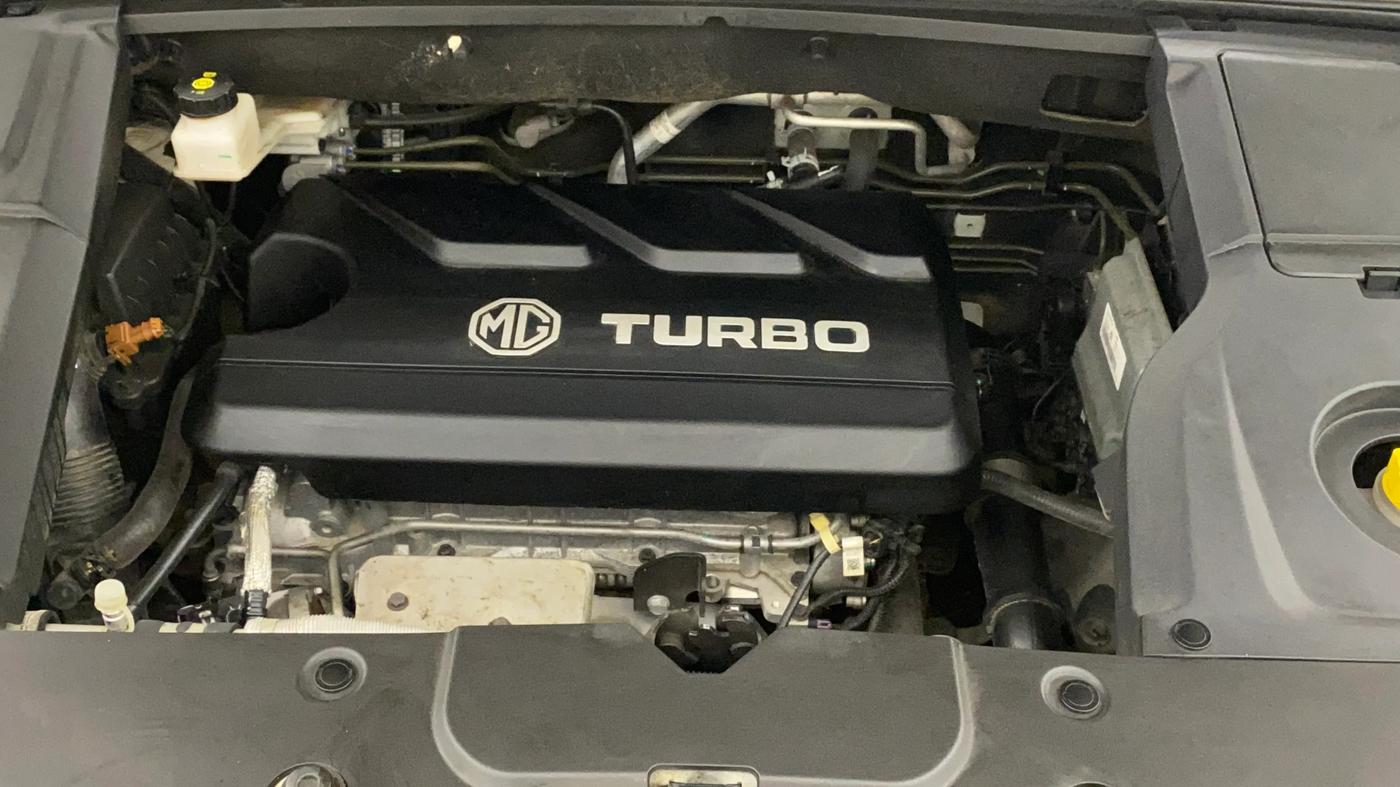 2024 MG HECTOR PLUS SHARP PRO 1.5 TURBO MT 7 STR, Petrol, Manual, 11,010 km, Engine View