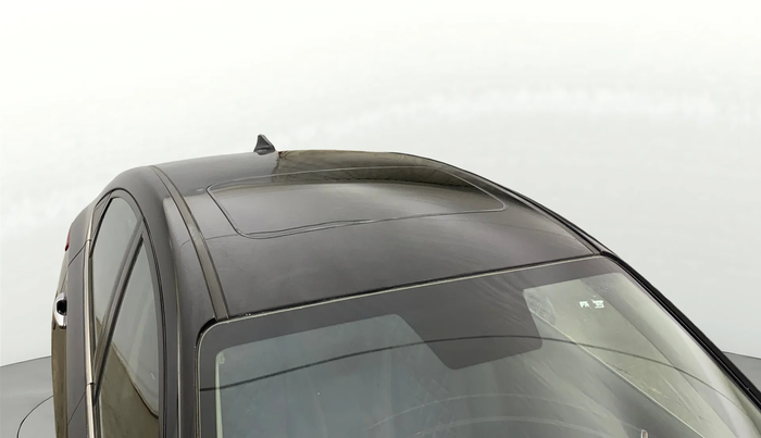 2018 Hyundai Verna 1.6 VTVT SX (O) AT, Petrol, Automatic, 43,684 km, Moonroof/ Sunroof