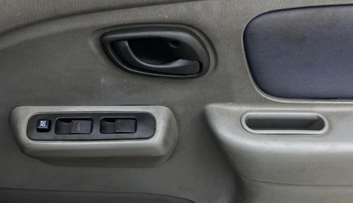 2014 Maruti Alto K10 VXI, Petrol, Manual, 75,907 km, Driver Side Door Panels Control