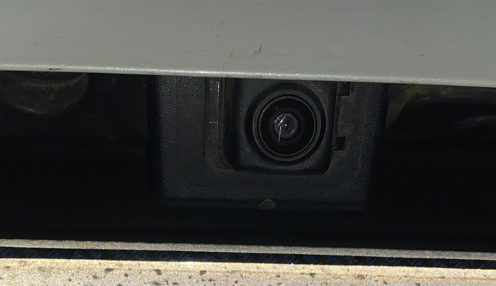 2024 Nissan MAGNITE N-Connecta B4D 1.0 Petrol AMT Dual Tone, Petrol, Automatic, 16,035 km, Parking Camera