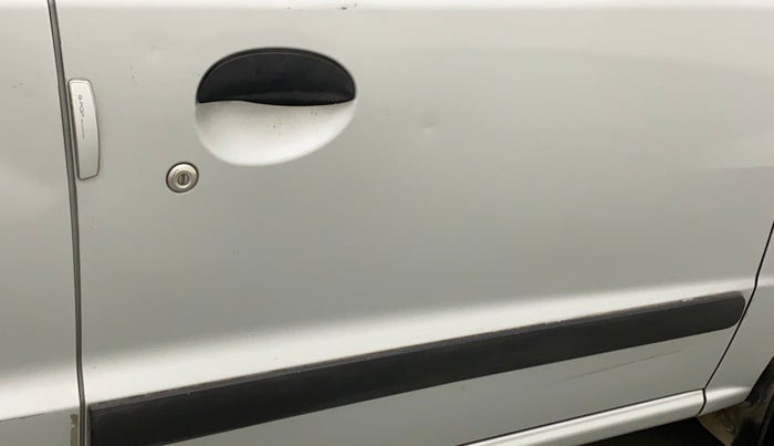 2013 Hyundai Santro Xing GL PLUS, Petrol, Manual, 79,983 km, Driver-side door - Minor scratches