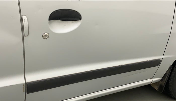 2013 Hyundai Santro Xing GL PLUS, Petrol, Manual, 79,983 km, Driver-side door - Slightly dented