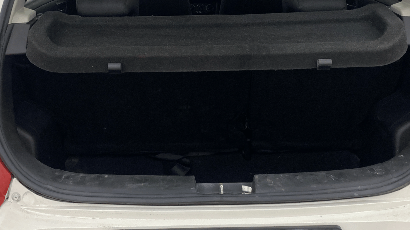 2016 Maruti Swift VXI, Petrol, Manual, 88,564 km, Boot Inside