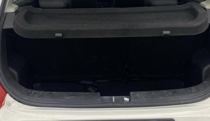 2016 Maruti Swift VXI, Petrol, Manual, 88,564 km, Boot Inside