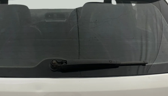 2014 Volkswagen Polo COMFORTLINE 1.5L, Diesel, Manual, 1,13,971 km, Rear Wiper