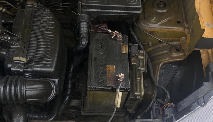 2022 Renault Kwid CLIMBER 1.0 AMT Dual Tone , Petrol, Automatic, 25,418 km, Engine View - Left