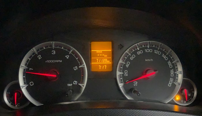 2016 Maruti Swift VDI (O), Diesel, Manual, 71,109 km, Odometer Image