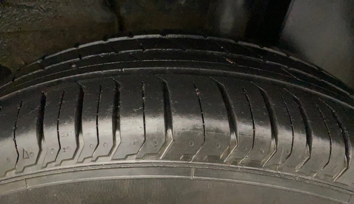 2023 Tata PUNCH PURE MT, Petrol, Manual, 20,983 km, Left Rear Tyre Tread