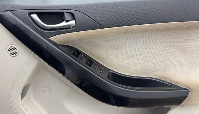 2020 Tata NEXON XZ PLUS PETROL, Petrol, Manual, 63,928 km, Driver Side Door Panels Control