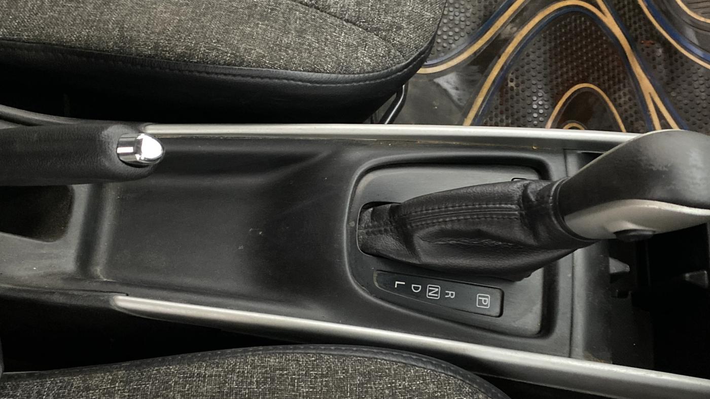 2016 Maruti Baleno ZETA CVT PETROL 1.2, Petrol, Automatic, 56,442 km, Gear Lever