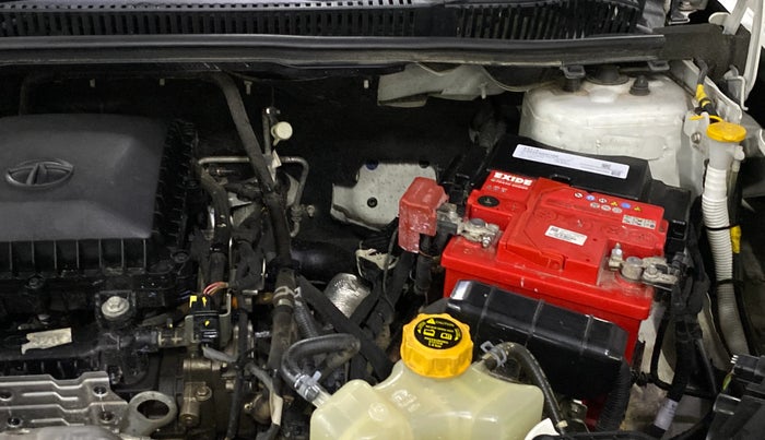 2023 Tata NEXON Creative Plus 1.2 Revotron 6AMT Dark Edition, Petrol, Manual, 34,726 km, Engine View - Left