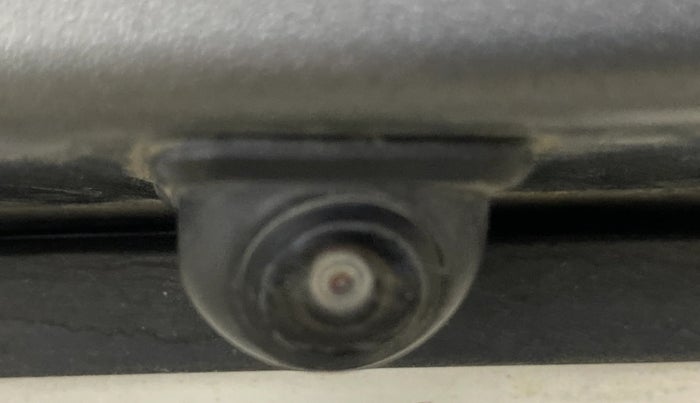 2022 Mahindra Thar LX  P 4WD AT CONVERTIBLE, Petrol, Automatic, 13,322 km, Parking Camera