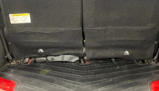 2022 Mahindra Thar LX  P 4WD AT CONVERTIBLE, Petrol, Automatic, 13,322 km, Boot Inside