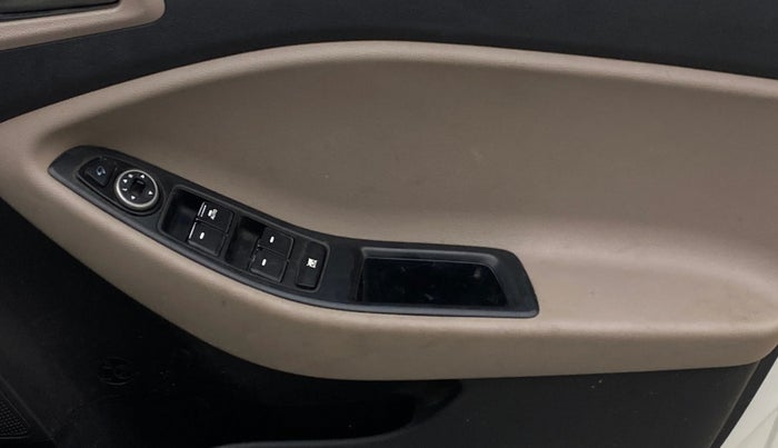 2014 Hyundai Elite i20 ASTA 1.2, Petrol, Manual, 74,882 km, Driver Side Door Panels Control