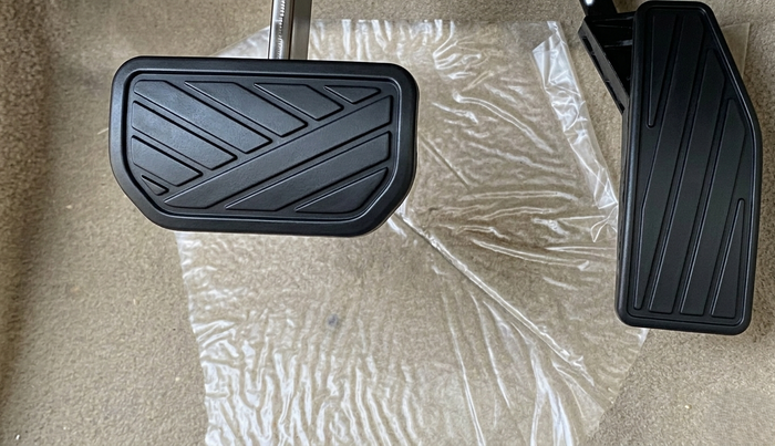 2019 Maruti Dzire VXI AMT, Petrol, Automatic, 61,144 km, Pedals