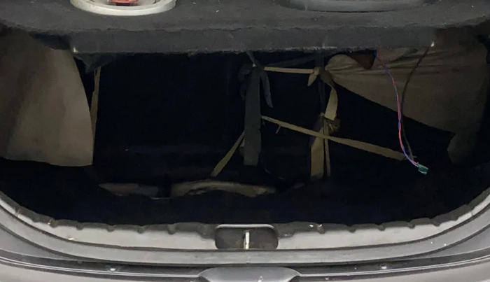 2016 Hyundai Eon D-LITE+, Petrol, Manual, 46,159 km, Boot Inside