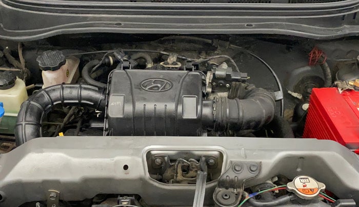 2016 Hyundai Eon D-LITE+, Petrol, Manual, 46,159 km, Engine View