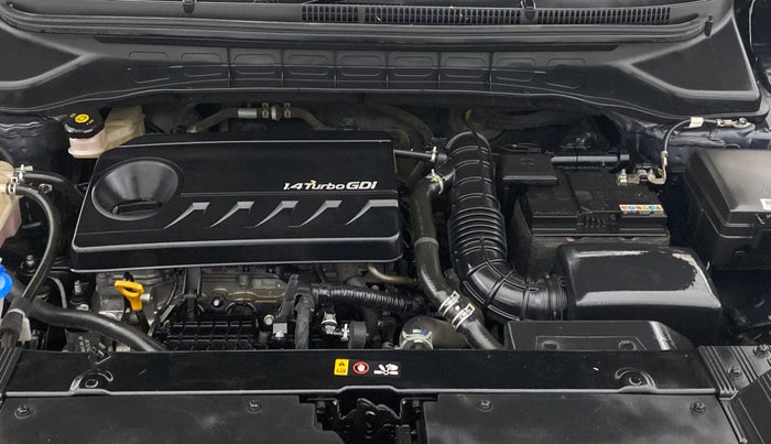 2022 KIA CARENS LUXURY PLUS 1.4 PETROL 7 STR, Petrol, Manual, 44,222 km, Engine View