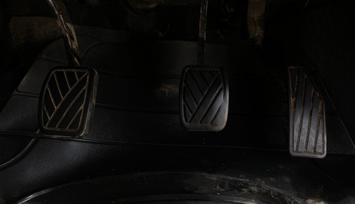 2023 Maruti Baleno SIGMA PETROL 1.2, Petrol, Manual, 1,10,938 km, Pedals