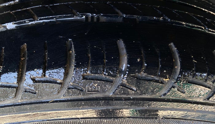 2023 Maruti Baleno SIGMA PETROL 1.2, Petrol, Manual, 1,10,938 km, Right Rear Tyre Tread