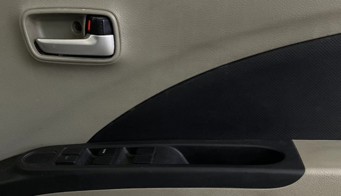 2014 Maruti Celerio VXI, Petrol, Manual, 53,520 km, Driver Side Door Panels Control