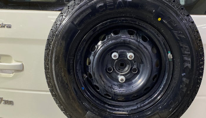 2018 Mahindra TUV300 T6 PLUS, Diesel, Manual, 57,016 km, Spare Tyre