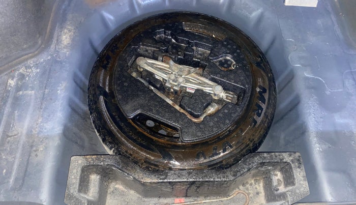 2017 Maruti Ciaz ALPHA DIESEL 1.3, Diesel, Manual, 86,235 km, Spare Tyre