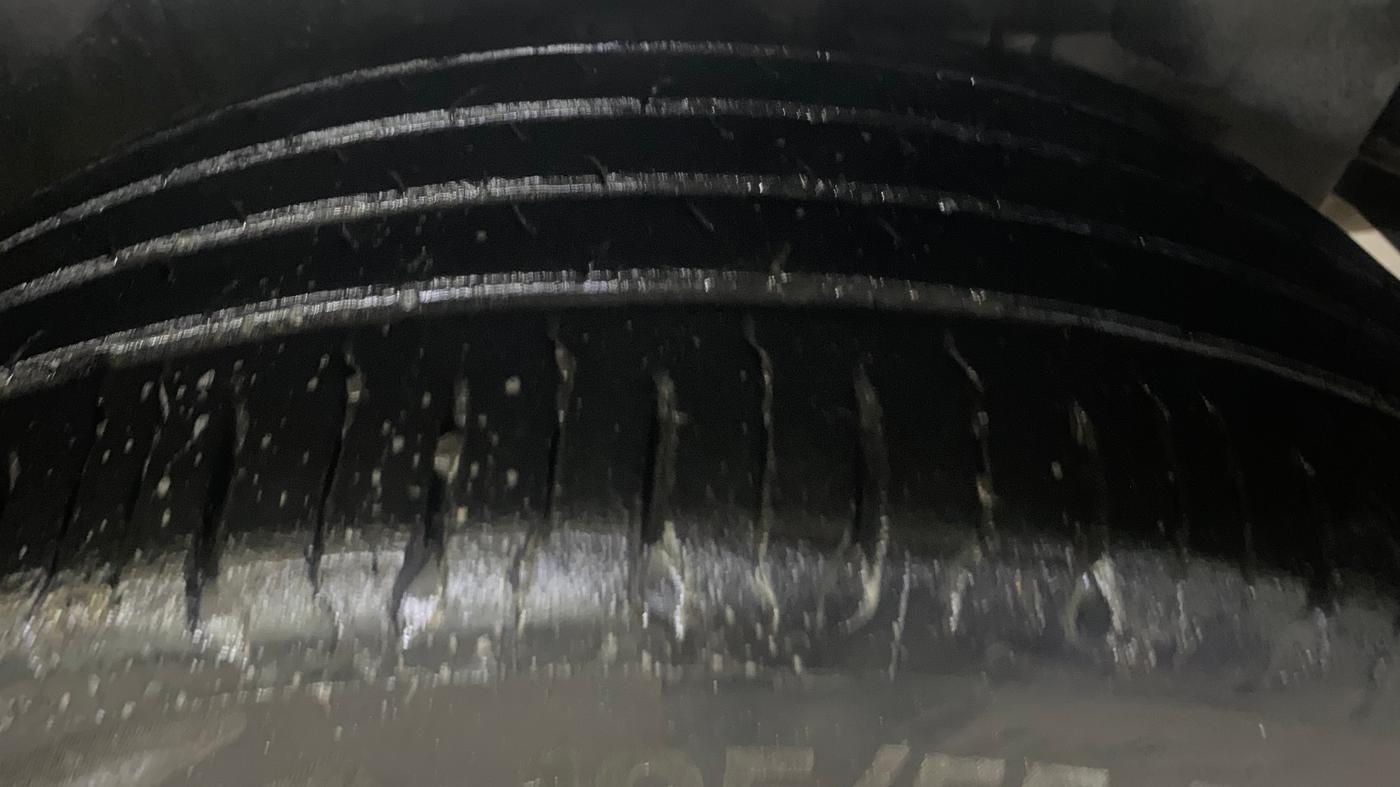 2017 Maruti Ciaz ALPHA DIESEL 1.3, Diesel, Manual, 87,000 km, Left Rear Tyre Tread