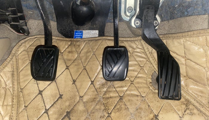 2017 Maruti Ciaz ALPHA DIESEL 1.3, Diesel, Manual, 86,235 km, Pedals