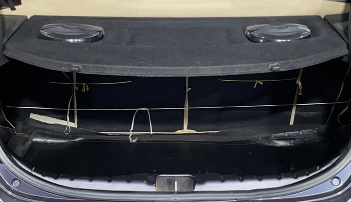 2015 Hyundai Eon SPORTZ, Petrol, Manual, 33,877 km, Boot Inside