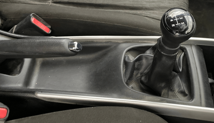 2016 Maruti Baleno DELTA PETROL 1.2, Petrol, Manual, 43,061 km, Gear Lever