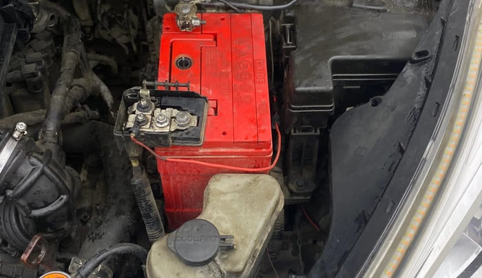 2015 Hyundai Xcent SX AT 1.2 (O), Petrol, Automatic, 1,37,994 km, Engine View - Left