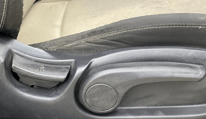 2015 Hyundai Elite i20 ASTA 1.2, Petrol, Manual, 88,008 km, Driver Side Adjustment Panel