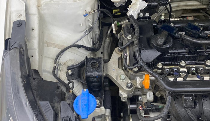 2021 Hyundai NEW I20 SPORTZ 1.2 AT, Petrol, Automatic, 21,650 km, Engine View - Right