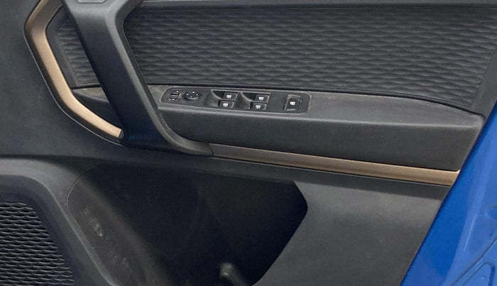 2021 Renault Kiger RXT (O) AMT, Petrol, Automatic, 32,409 km, Driver Side Door Panels Control