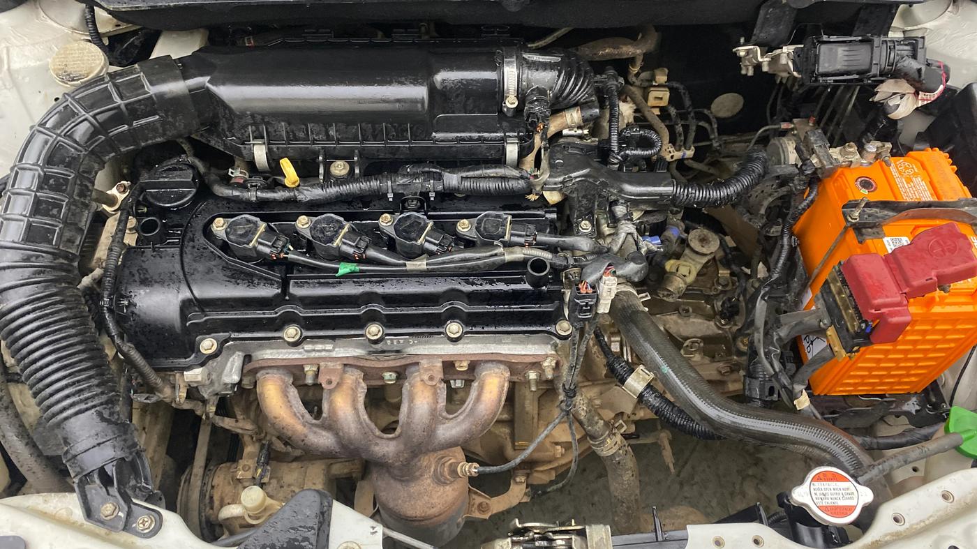 2019 Maruti Swift VXI, Petrol, Manual, 39,124 km, Engine View