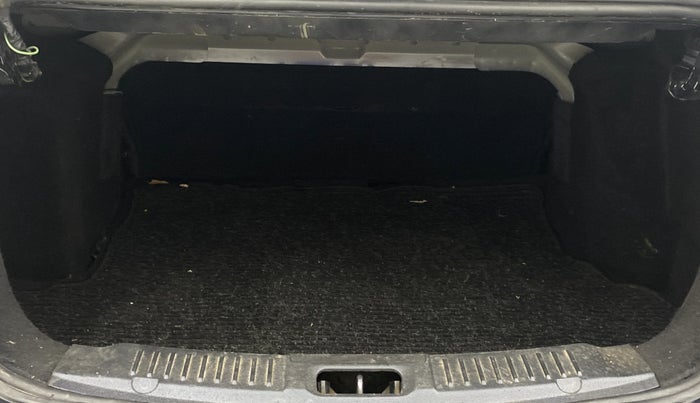 2013 Ford Fiesta STYLE DIESEL, Diesel, Manual, 98,576 km, Boot Inside