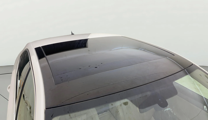 2018 Skoda Superb STYLE 1.8 TSI AT, Petrol, Automatic, 65,647 km, Moonroof/ Sunroof