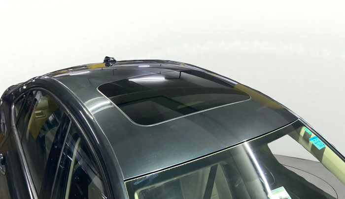 2022 Skoda SLAVIA STYLE 1.5L TSI DSG, Petrol, Automatic, 48,519 km, Moonroof/ Sunroof