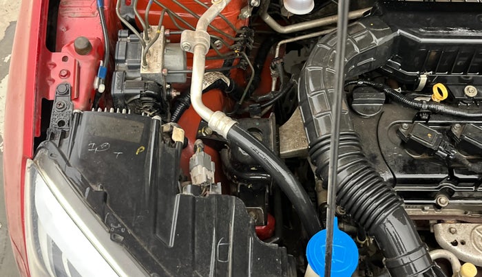 2020 Maruti Vitara Brezza VXI, Petrol, Manual, 37,328 km, Engine View - Right