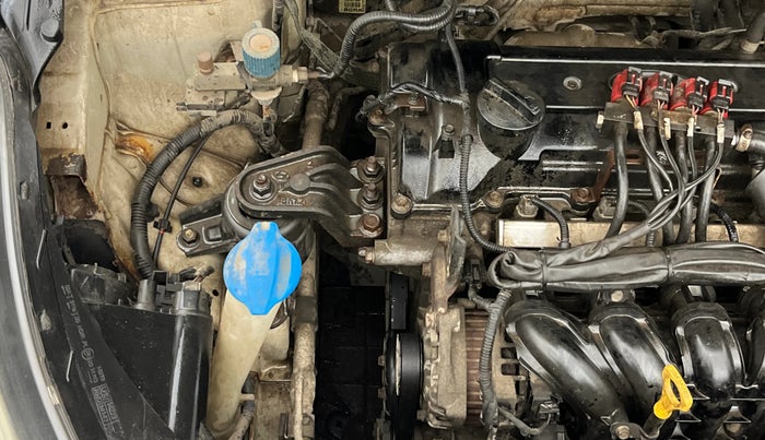 2015 Hyundai Elite i20 SPORTZ 1.2 (O), CNG, Manual, 72,732 km, Engine View - Right