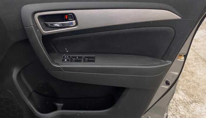 2016 Maruti Vitara Brezza ZDI PLUS, Diesel, Manual, 95,612 km, Driver Side Door Panels Control