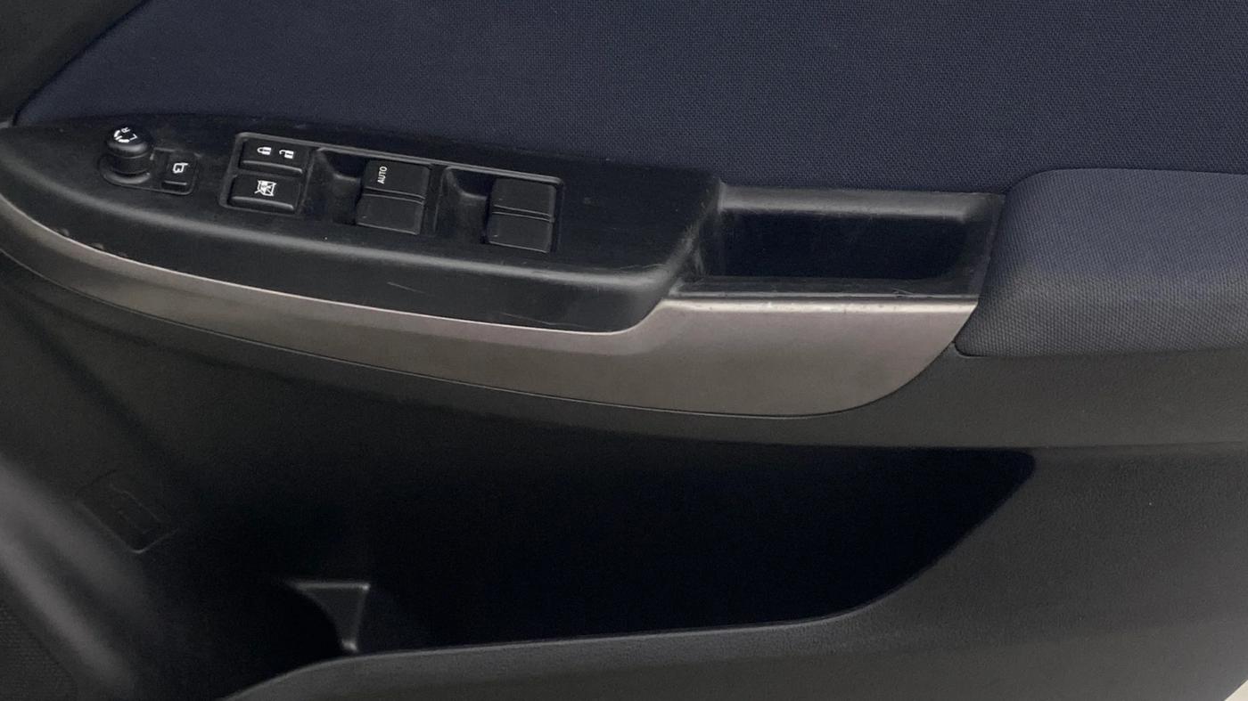 2021 Maruti Baleno ZETA CVT PETROL 1.2, Petrol, Automatic, 62,450 km, Driver Side Door Panels Control