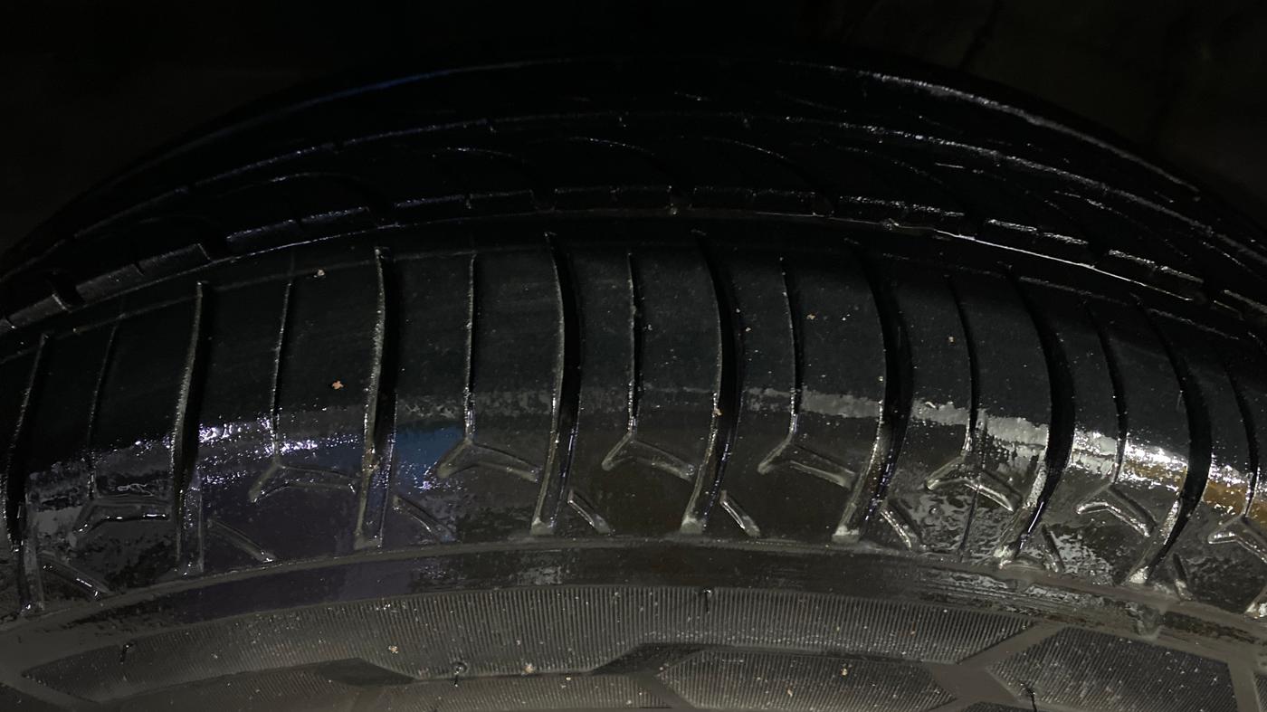 2019 Hyundai VENUE S 1.0 TURBO MT, Petrol, Manual, 90,419 km, Left Front Tyre Tread