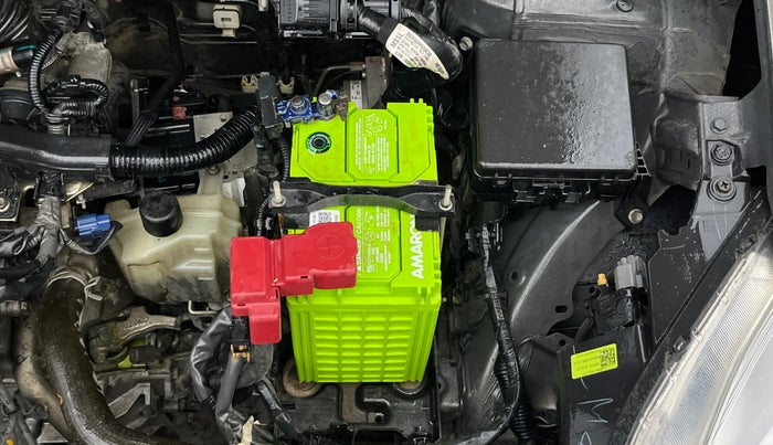 2019 Maruti Swift ZXI AMT, Petrol, Automatic, 81,922 km, Engine View - Left