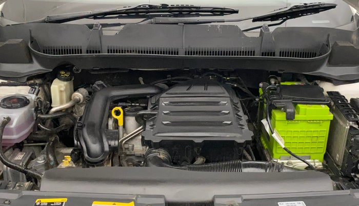 2022 Skoda KUSHAQ AMBITION 1.0L TSI MT, Petrol, Manual, 60,419 km, Engine View