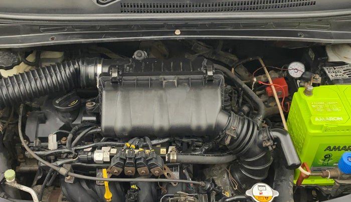 2013 Hyundai i10 SPORTZ 1.2 AT, CNG, Automatic, 60,870 km, Engine View