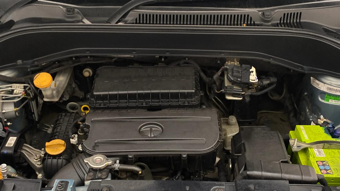 2022 Tata PUNCH CREATIVE  AMT, Petrol, Automatic, 42,648 km, Engine View