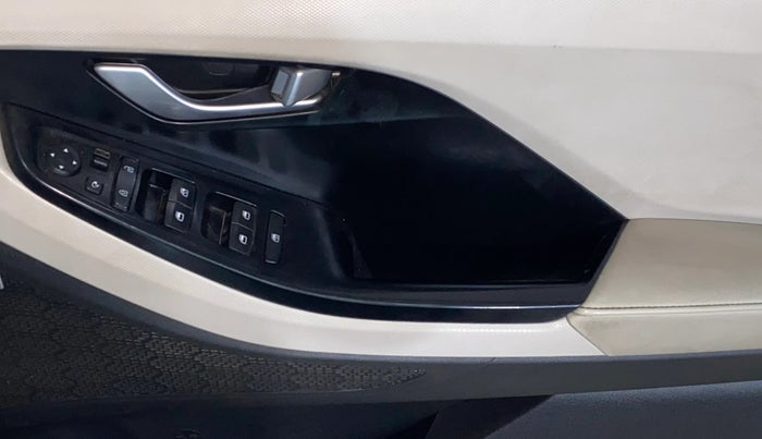 2021 Hyundai Creta SX (O) AT 1.5 DIESEL, Diesel, Automatic, 94,012 km, Driver Side Door Panels Control